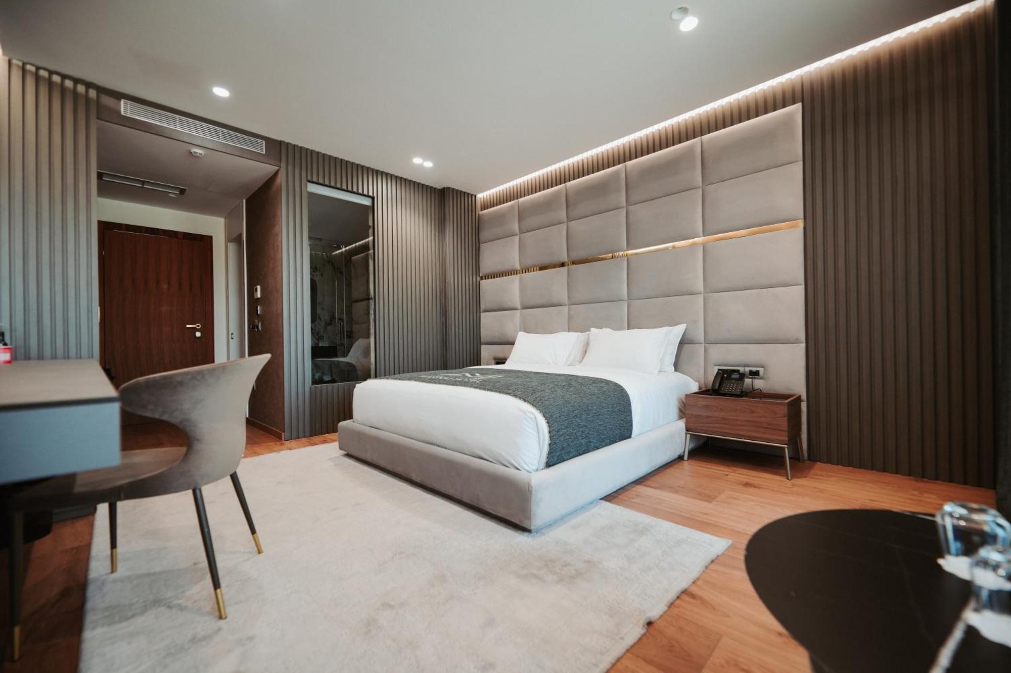 Marinaj Hotel & Spa ติรานา ภายนอก รูปภาพ